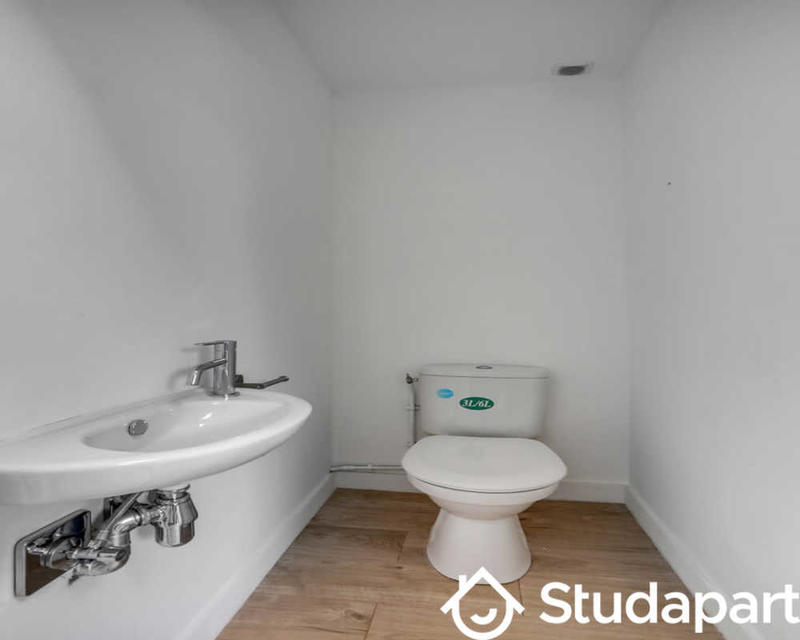 Chambre - 50 m² - 1 pièce