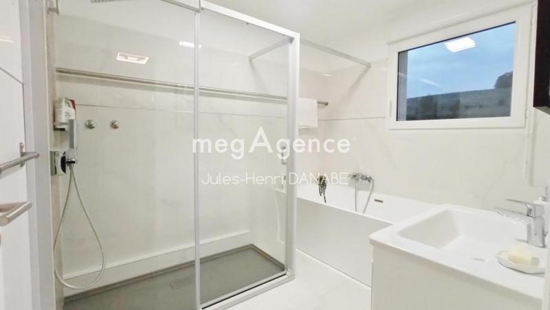 Maison d'architecte - 216 m² - 8 pièces