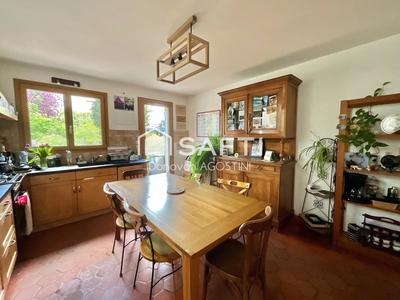 Maison - 110 m² - 4 pièces