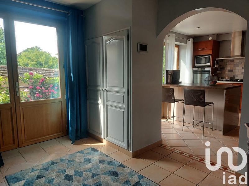 Maison - 247 m² - 9 pièces