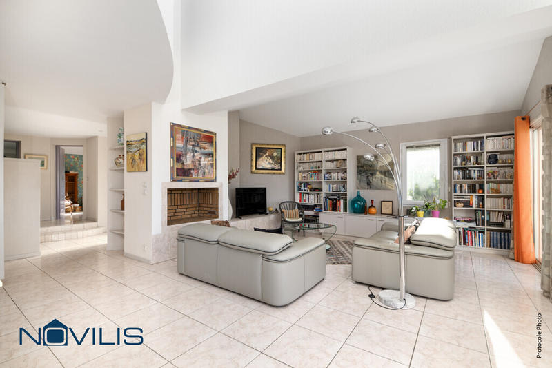 Villa - 182 m² - 5 pièces