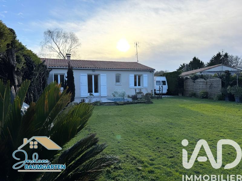 Maison - 88 m² - 4 pièces