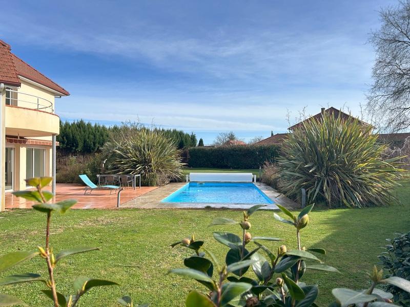 Maison contemporaine - 175 m² - 6 pièces