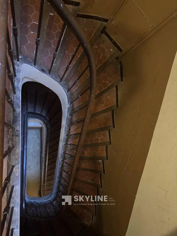 Immeuble - 170 m² - 6 pièces