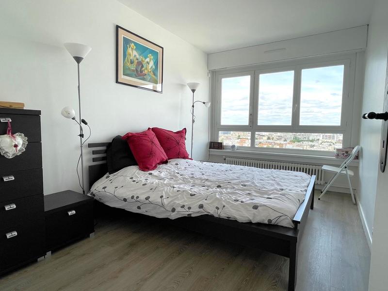 Appartement - 102 m² - 4 pièces