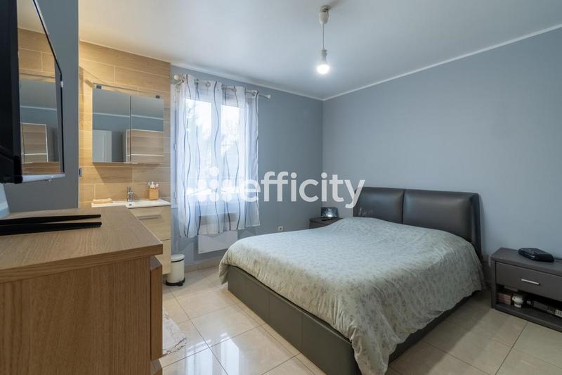 Pavillon - 118 m² - 7 pièces