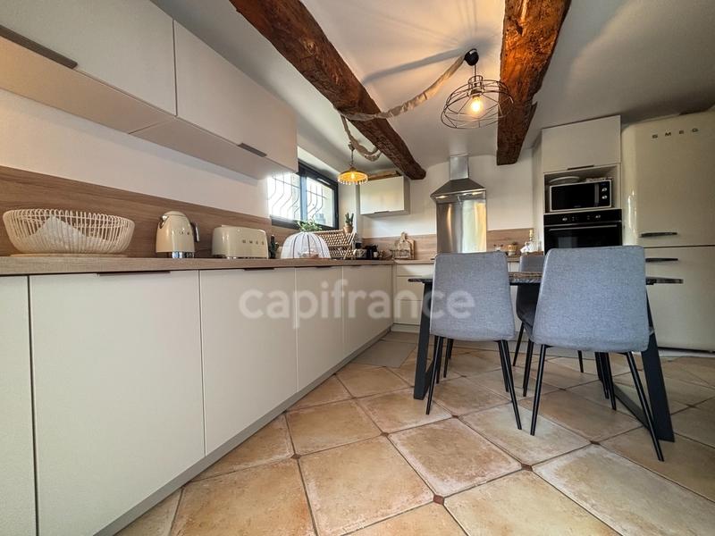 Maison - 85 m² - 4 pièces