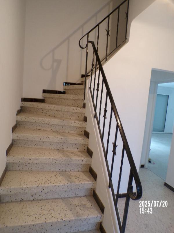 Maison - 107 m² - 5 pièces