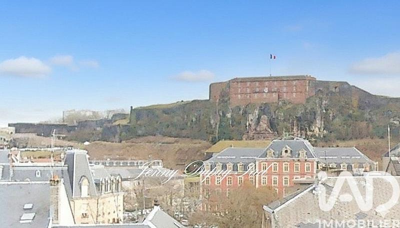 Appartement - 160 m² - 8 pièces