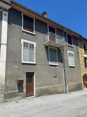 Maison de ville - 150 m² - 2 pièces