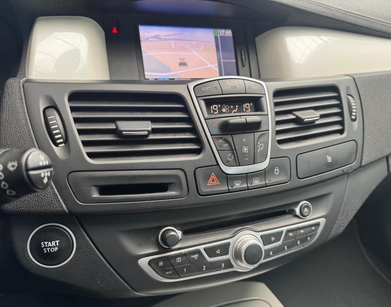 Renault Laguna Coupe 2.0 150 Monaco Gp / Pack Bose