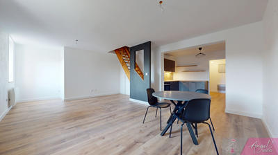 Appartement - 70 m² - 3 pièces