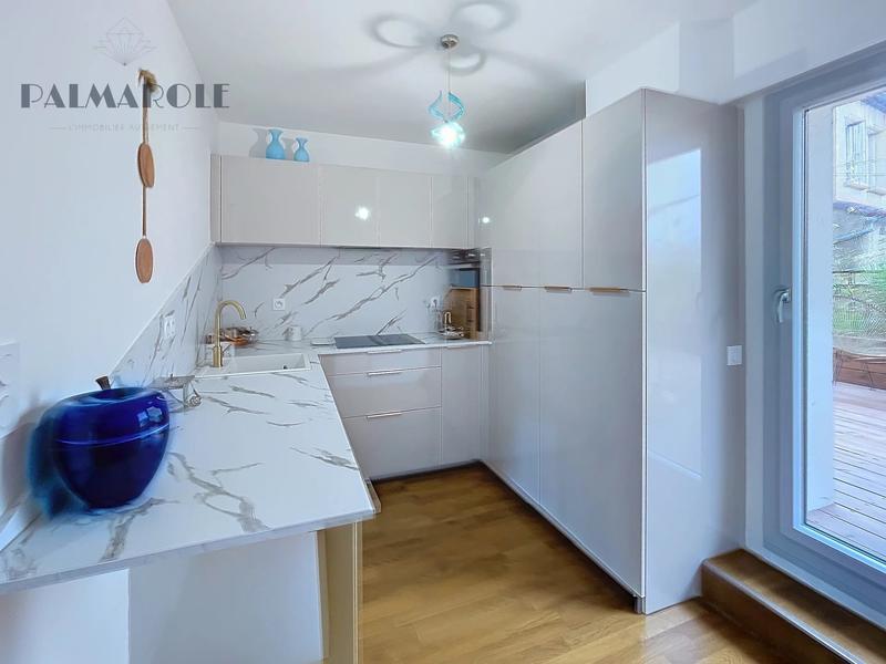 Appartement - 64 m² - 3 pièces