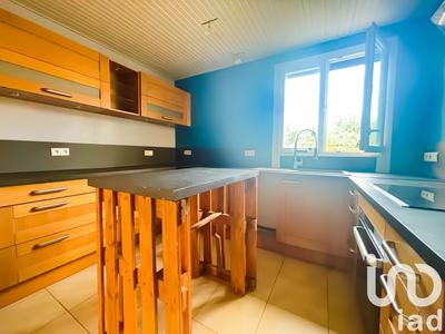 Maison - 104 m² - 5 pièces