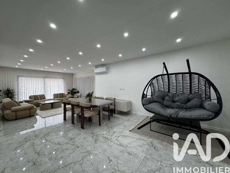 Maison - 142 m² - 4 pièces