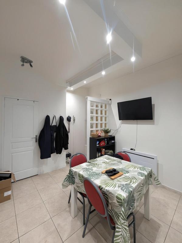 Appartement - 77 m² - 4 pièces