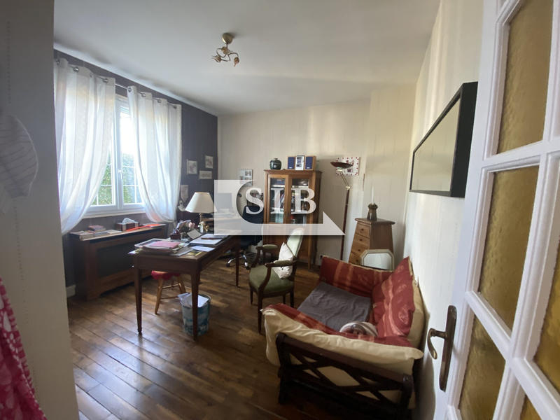 Maison - 149 m² - 7 pièces