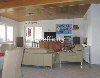 Maison d'architecte - 235 m² - 8 pièces