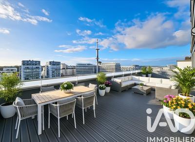 Duplex - 198 m² - 7 pièces