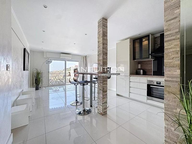 Appartement - 66 m² - 3 pièces