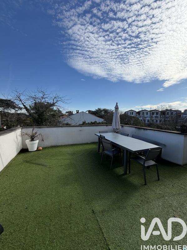 Appartement - 86 m² - 5 pièces