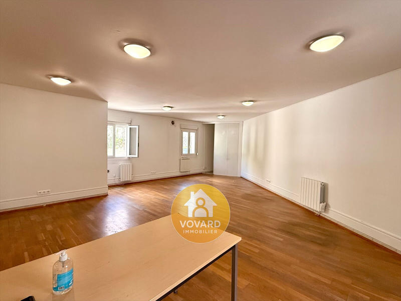 Bureau - 82 m²