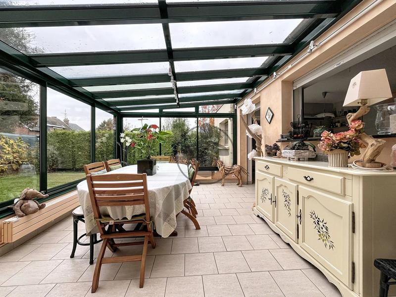 Maison - 232 m² - 6 pièces