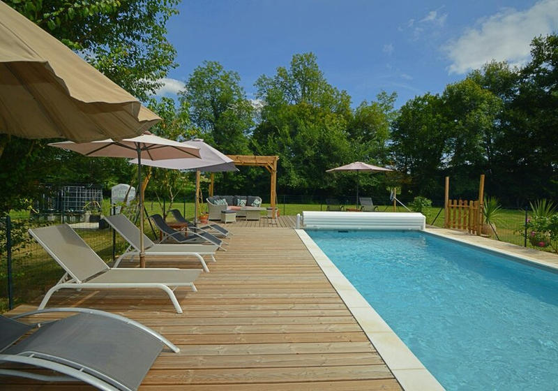 Demeure - 348 m² - 9 pièces