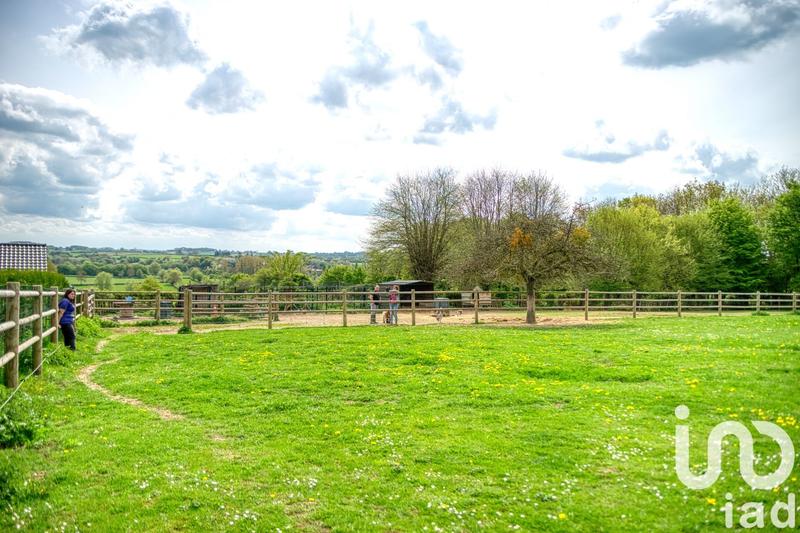 Maison - 226 m² - 8 pièces