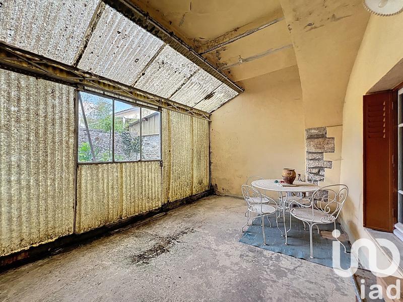 Maison - 228 m² - 19 pièces