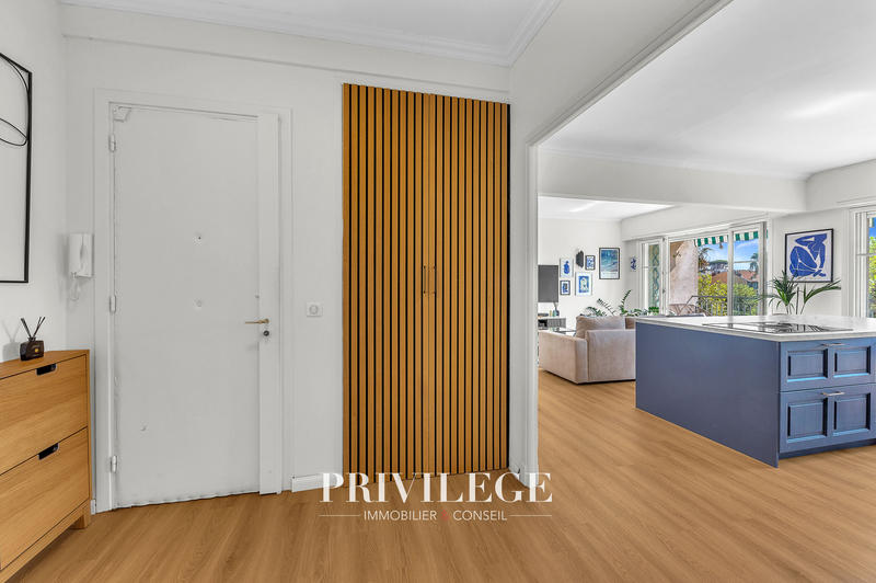 Appartement - 83 m² - 4 pièces