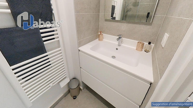 Appartement - 99 m² - 4 pièces