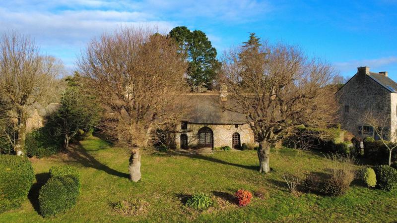 Maison - 142 m² - 8 pièces