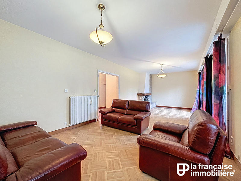 Maison - 111 m² - 6 pièces