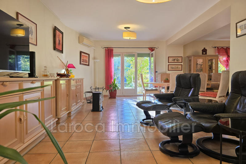 Maison en pierre - 311 m² - 6 pièces