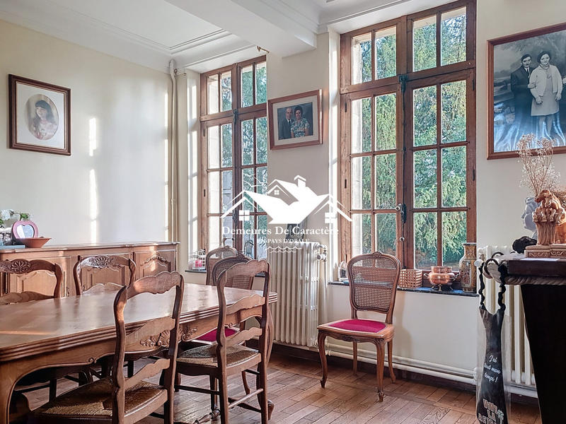 Maison - 297 m² - 6 pièces