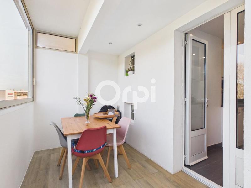 Appartement - 81 m² - 3 pièces