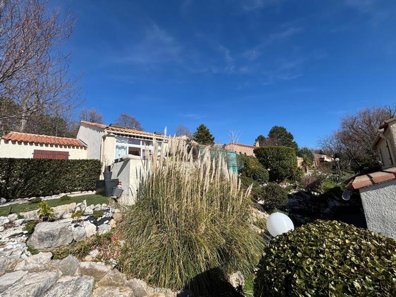 Maison - 28 m² - 3 pièces