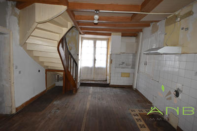 Maison - 140 m² - 7 pièces