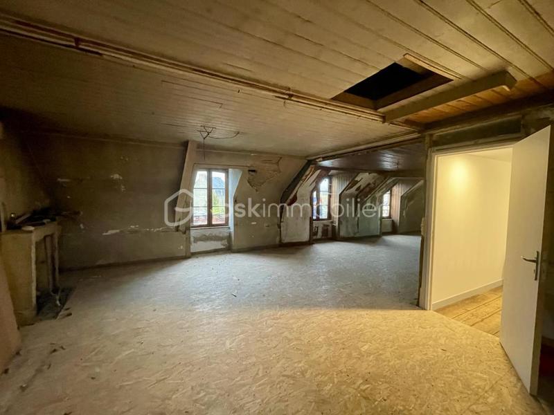 Appartement - 67 m² - 1 pièce