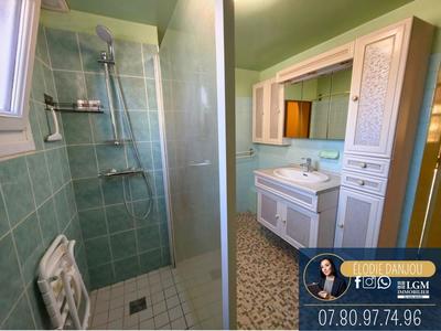 Maison - 90 m² - 3 pièces