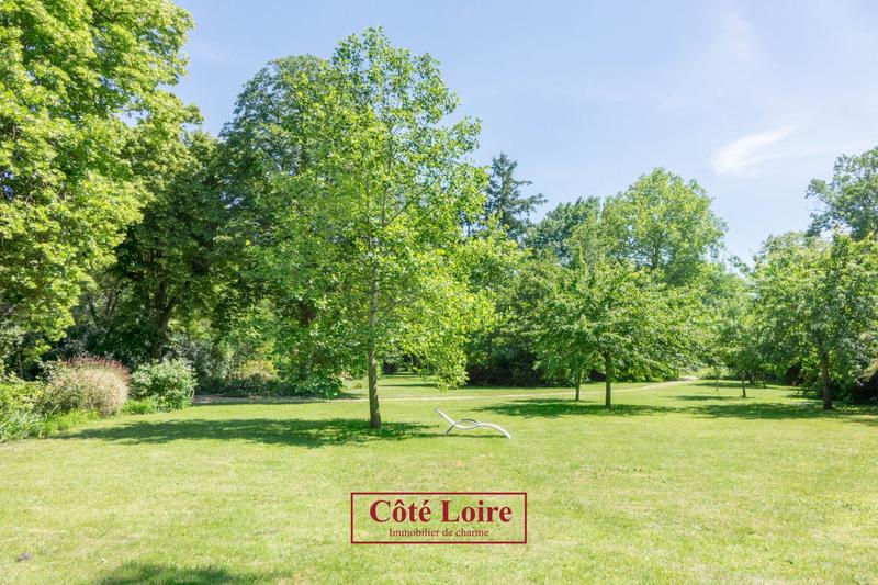 Maison ancienne - 287 m² - 8 pièces