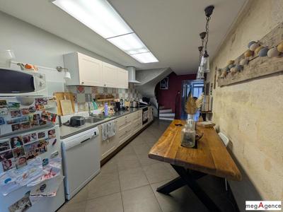 Maison - 140 m² - 4 pièces