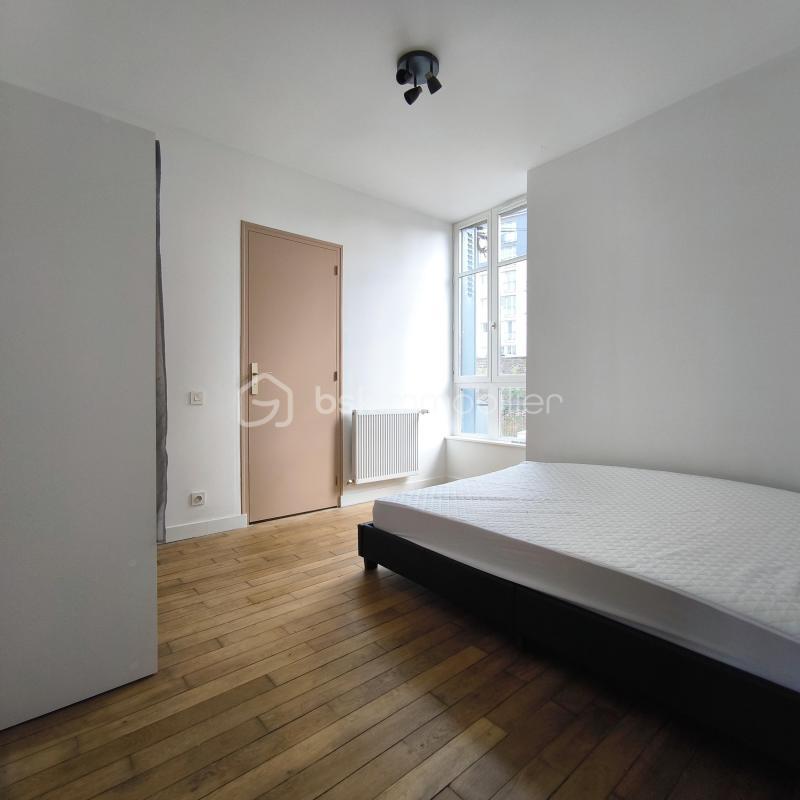 Maison - 192 m² - 10 pièces