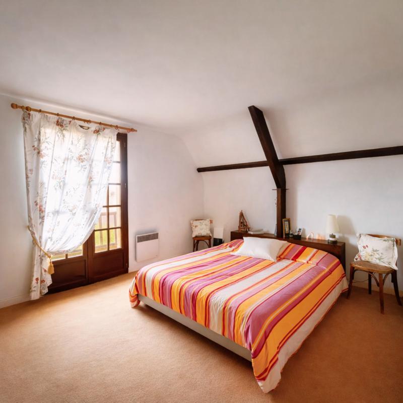 Maison - 233 m² - 11 pièces