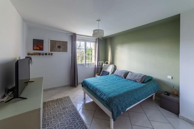 Maison - 145 m² - 5 pièces