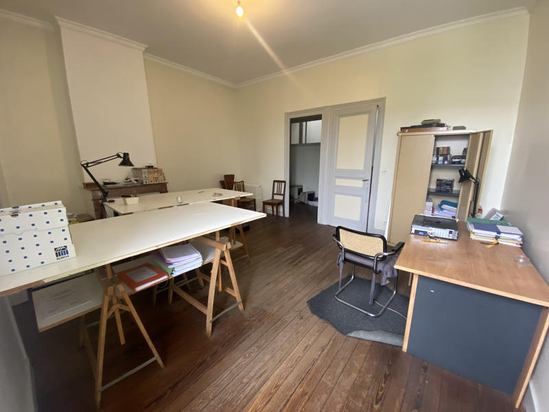 Maison - 230 m² - 10 pièces