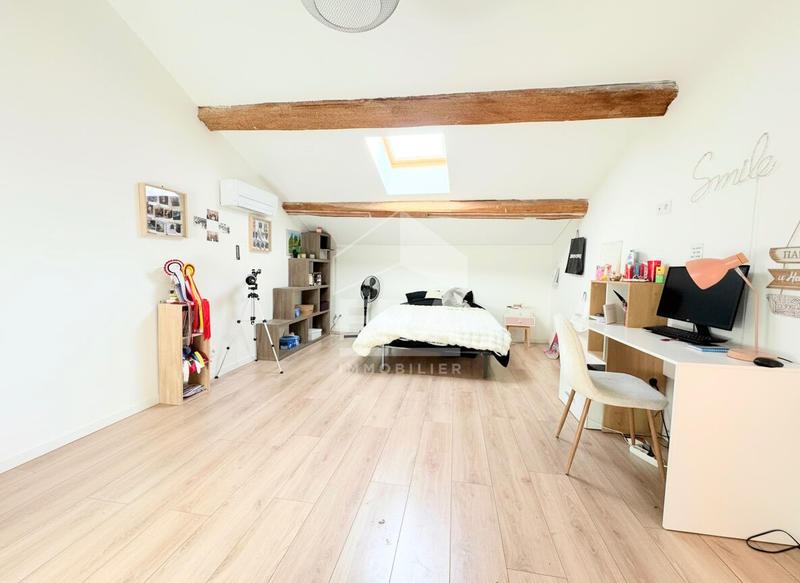 Mas - 186 m² - 5 pièces