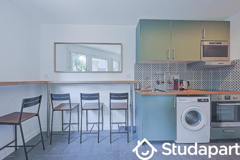 Chambre - 11 m² - 1 pièce