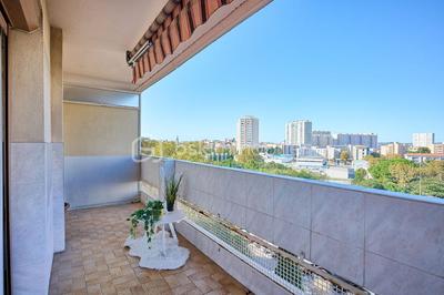 Appartement - 92 m² - 4 pièces